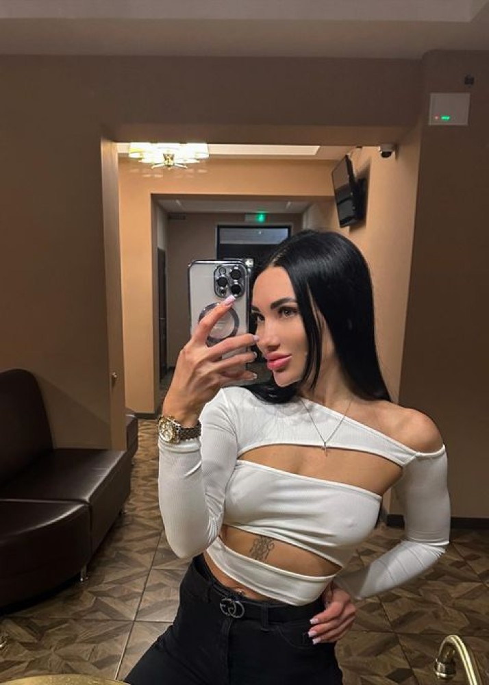 Индивидуалка Аделина фото № 2 в городе Армянск