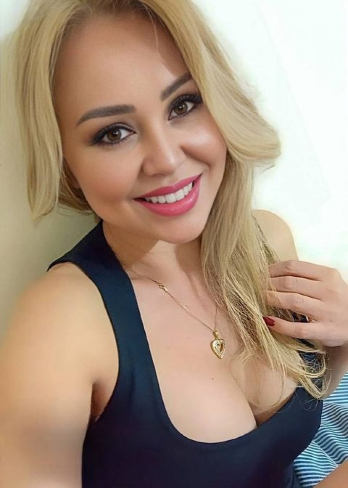 Индивидуалка Камилла главное фото в городе Армянск 