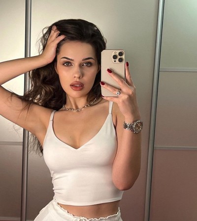 Ксюша, Г. Армянск